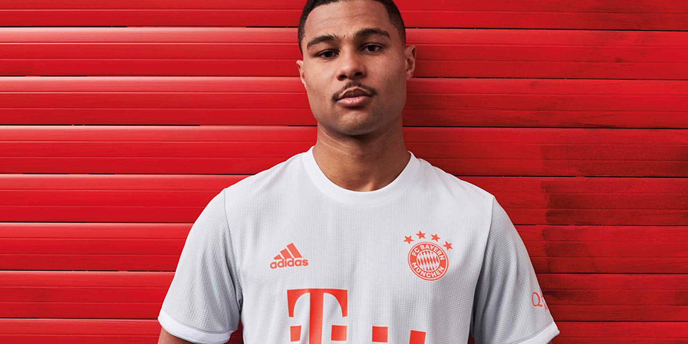 Kit Tandang Bayern yang Simple Banget